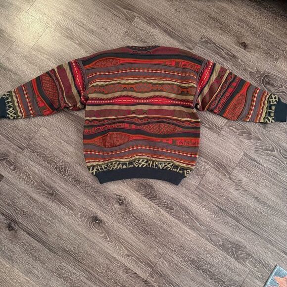 Emaroo Australia Men's Multicolor 3D Cable Knit Wool Sweater - Picture 3 of 7